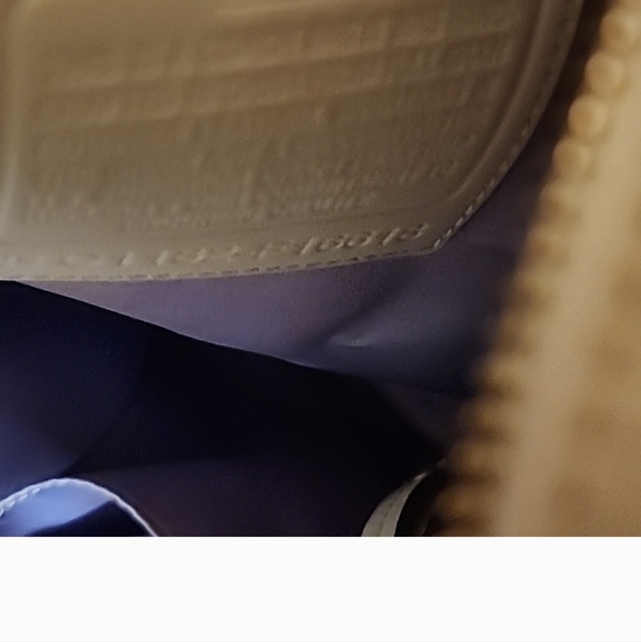 Coach Hand Bag - Picture 5 of 8